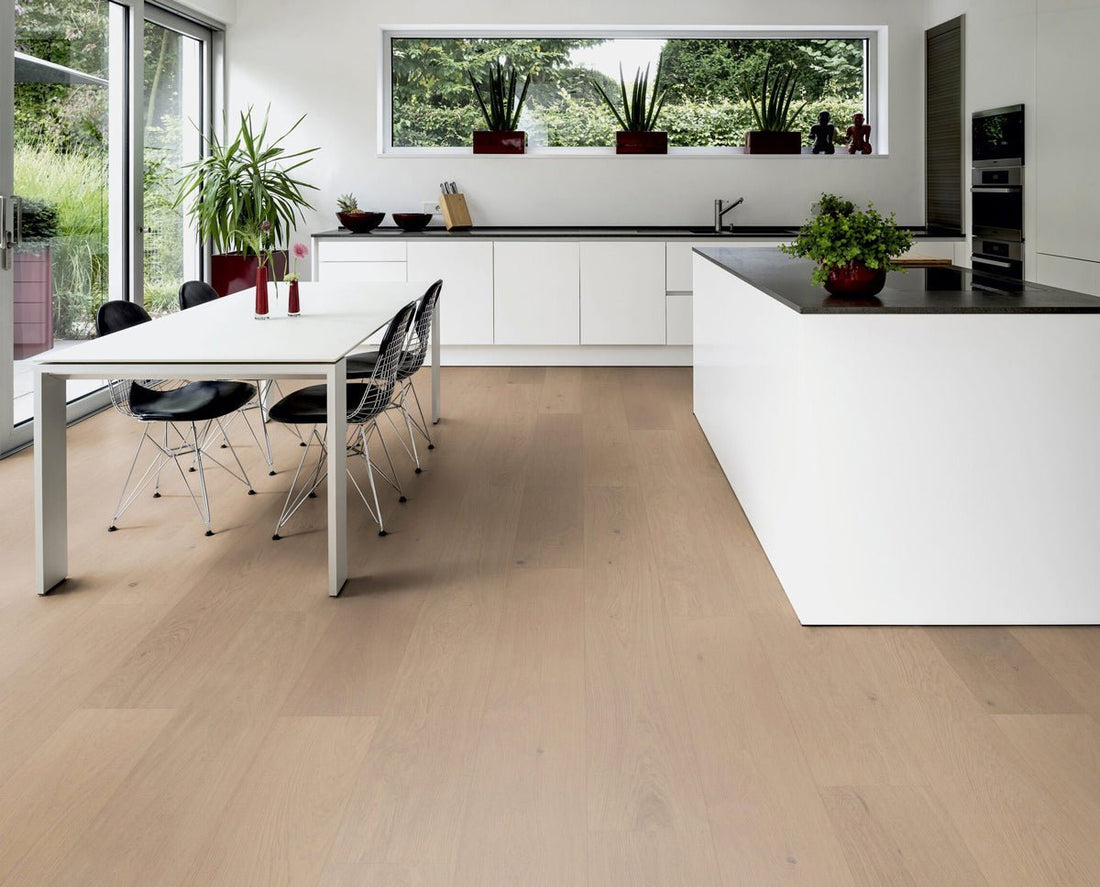 Floer Hybrid Wood Smoked White Oak Subtle FLR - 5004 - Solza-it.staging.clonabledemo.net