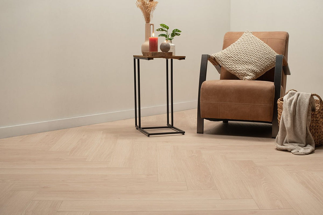 Pavimenti Livyatan Light Hybrid Laminate Herringbone FLR - 1611 - Solza.it