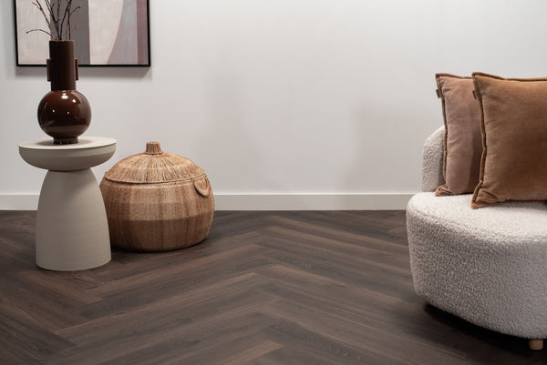 Solza lancia la propria linea di pavimenti in PVC con lastre Whalebone - Solza.it